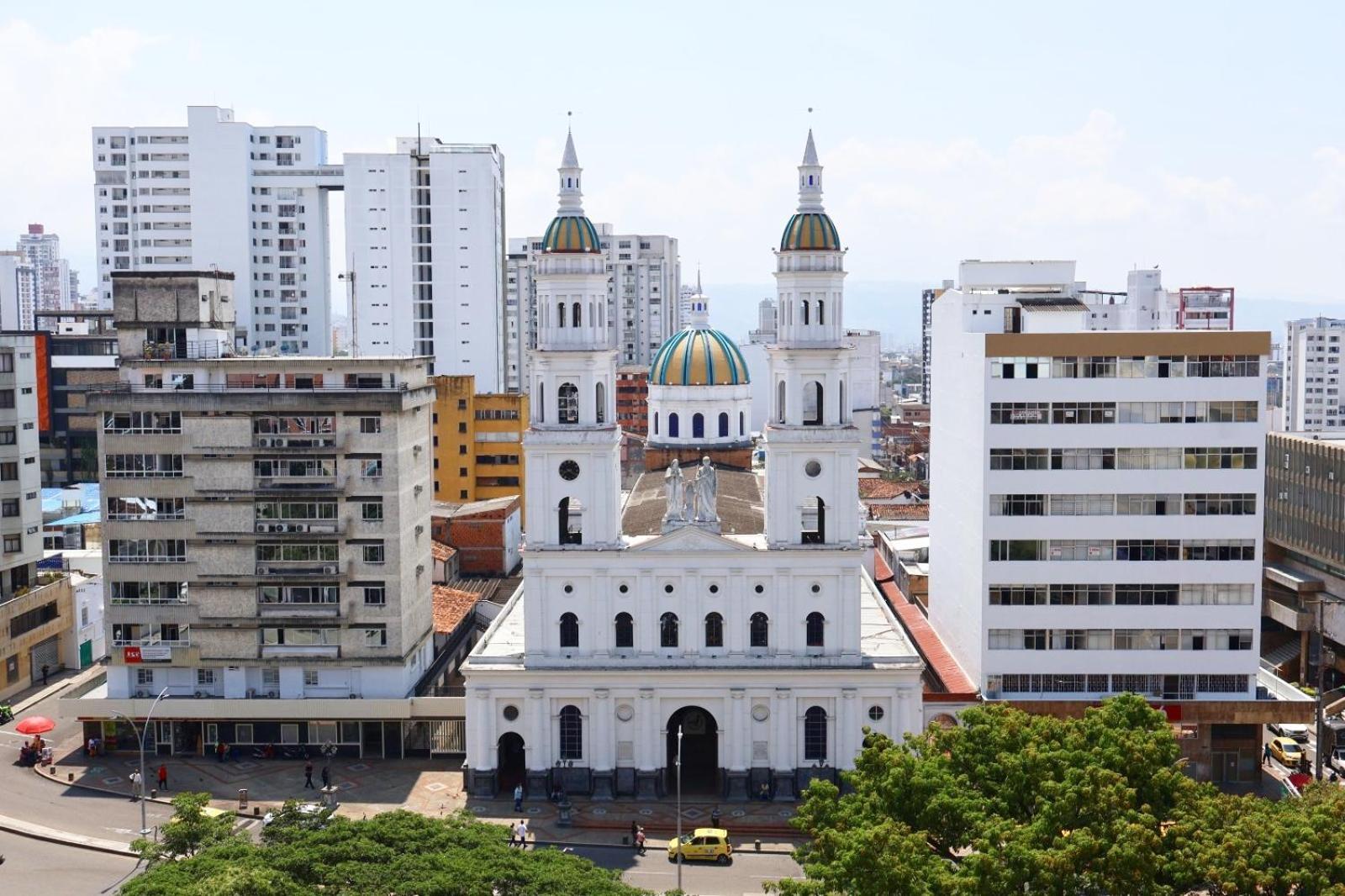 Hotel Internacional La Triada Bucaramanga Exterior foto